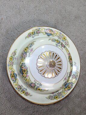 Thomas Bavaria Asturia Gold Trimmed Floral Round Butter Dish